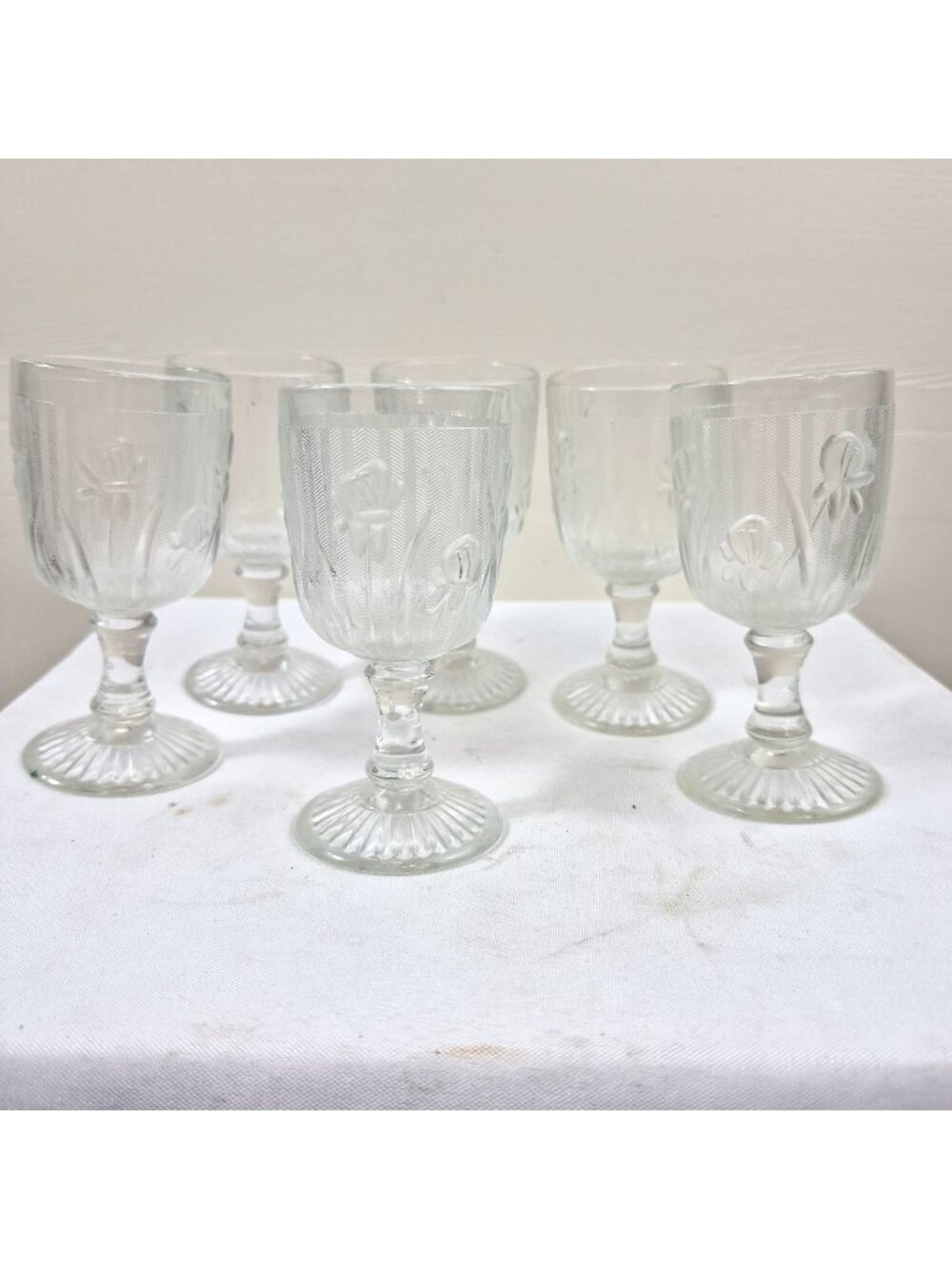 Jeanette Iris & Herringbone Glass Goblets Set Of 6 Vintage Etched Floral Clear
